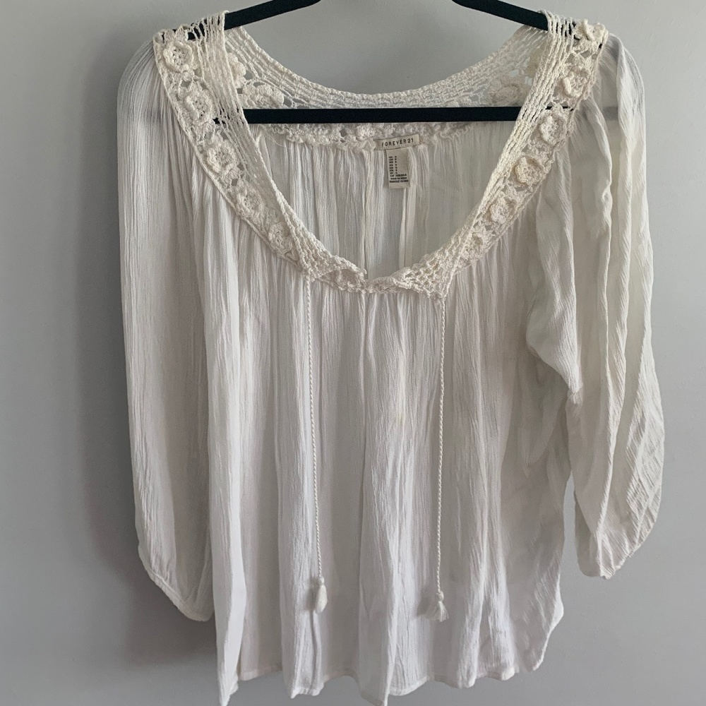 Forever 21 Flowy Top, 3/4 Sleeves with Crotchet Neckline, Women's Small